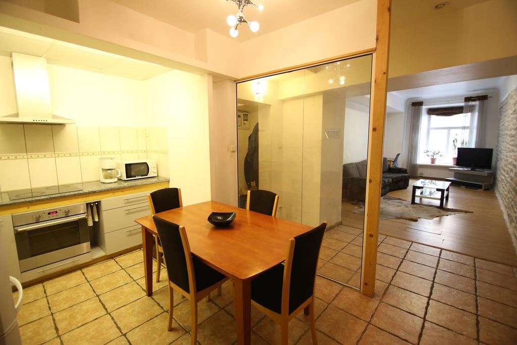 Viru Old Town Apartment Tallinn Room photo